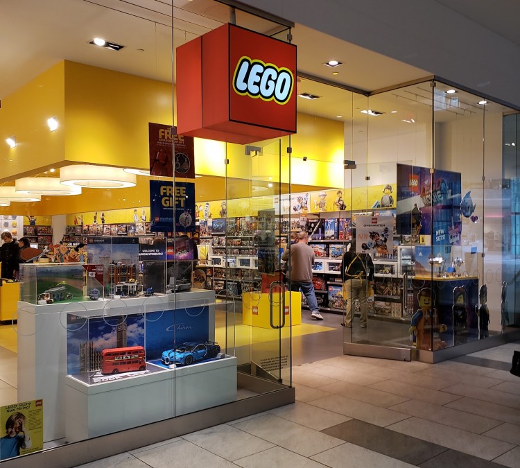 The LEGO Store Oak Park (Overland&nbspPark,&nbspKS)